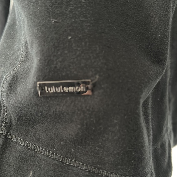 Lululemon Yoga Wrap - Picture 3 of 3